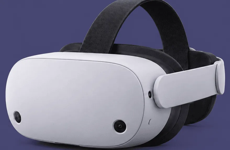 Casque de réalité virtuelle blanc vu de trois quarts